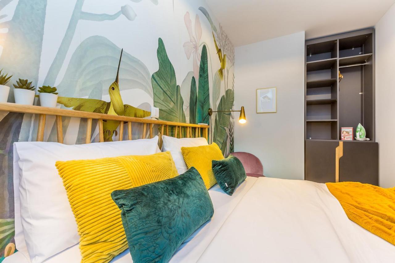 Colibri-Design&Beach Appartement Mit 40M2 Terrasse Und 2 Sups Pjescana Uvala Esterno foto