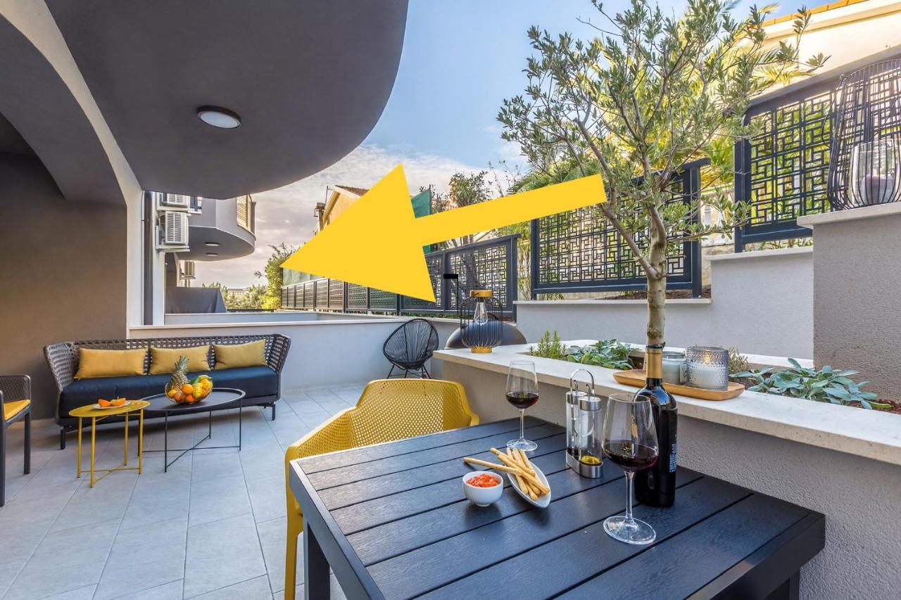 Colibri-Design&Beach Appartement Mit 40M2 Terrasse Und 2 Sups Pjescana Uvala Esterno foto