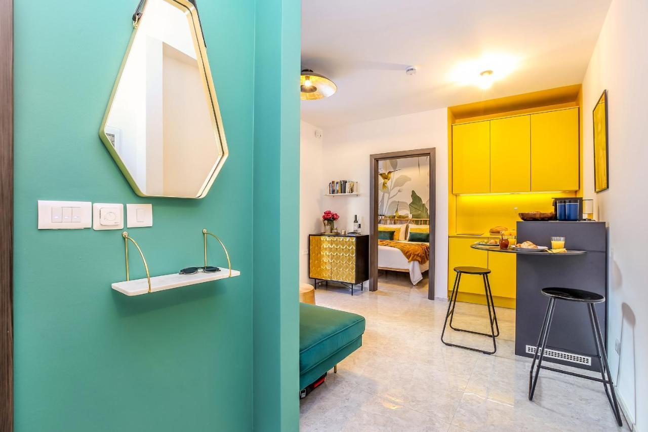 Colibri-Design&Beach Appartement Mit 40M2 Terrasse Und 2 Sups Pjescana Uvala Esterno foto