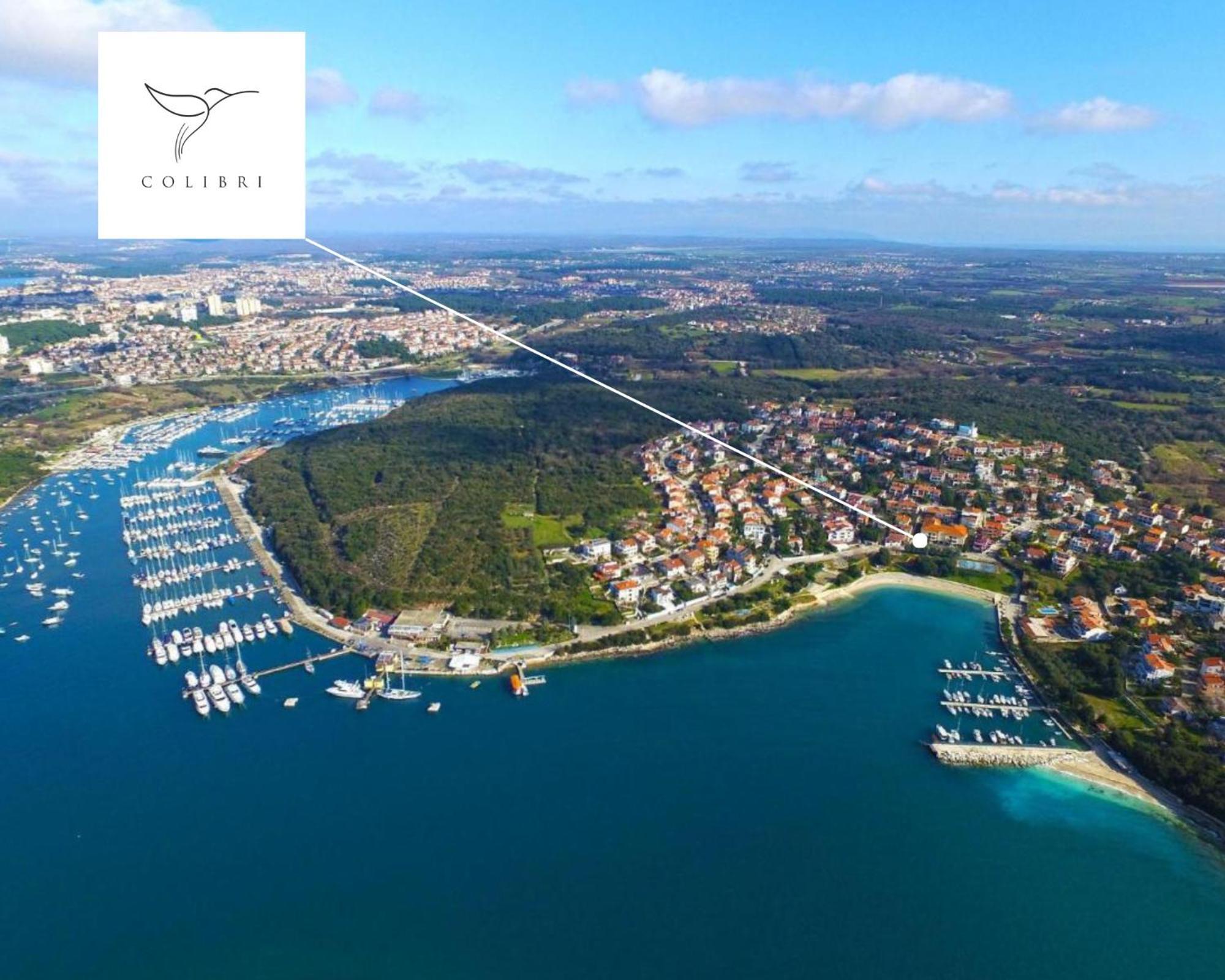Colibri-Design&Beach Appartement Mit 40M2 Terrasse Und 2 Sups Pjescana Uvala Esterno foto